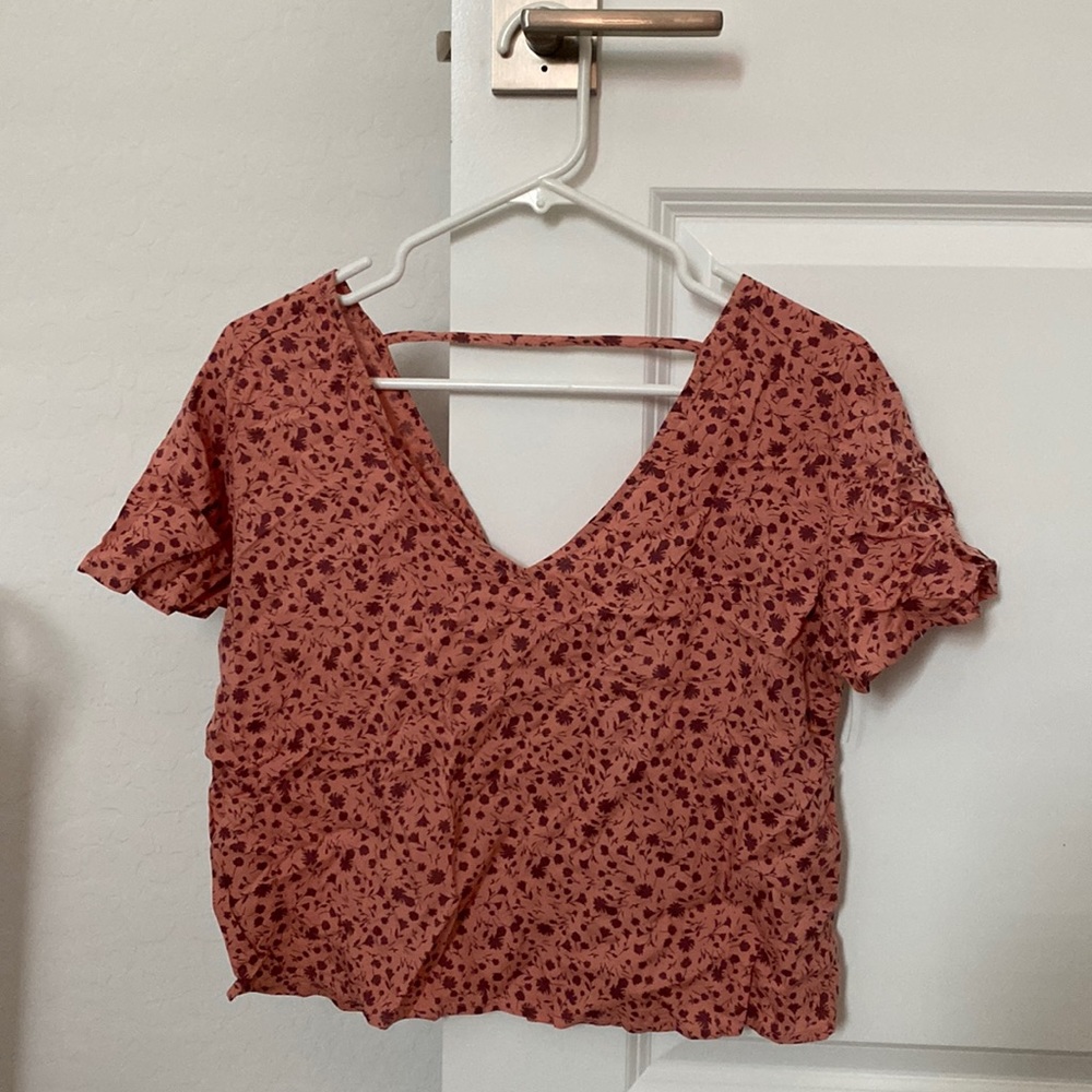 Arizona Jean co (kohls) Size M floral blouse